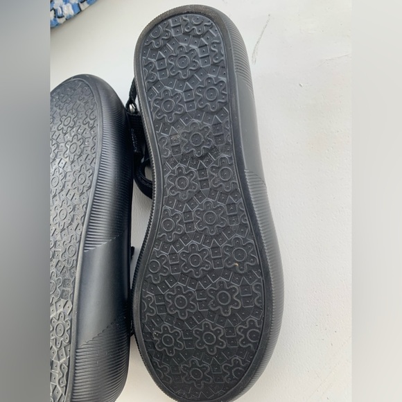 Nautica Women’s Black Sandals - Picture 9 of 11